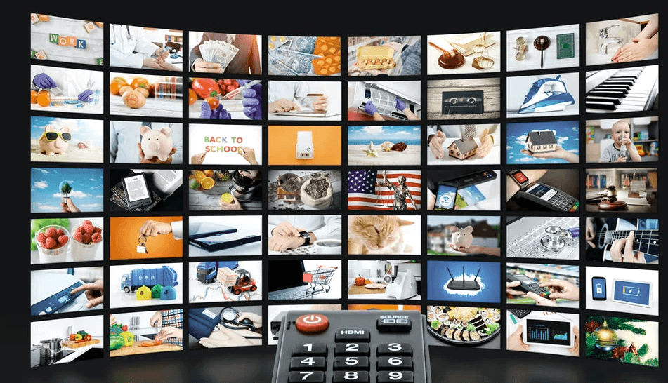 Family enjoying IPTV Suppliers